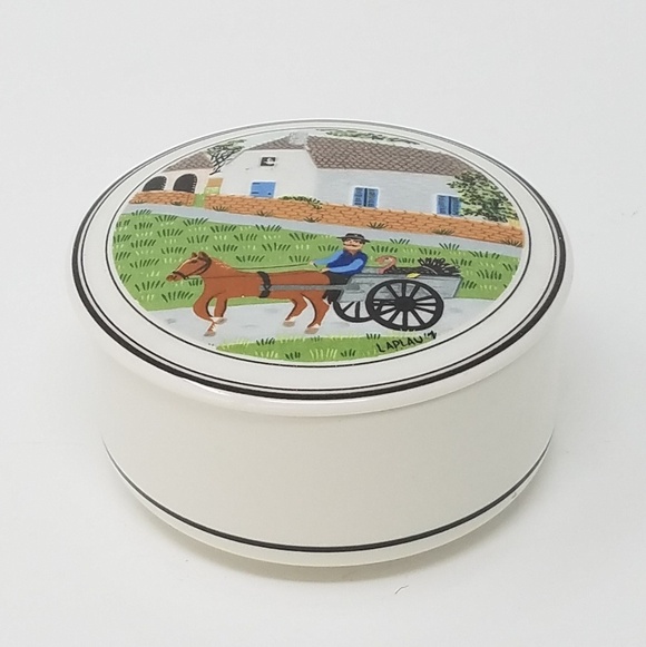 Villeroy & Boch Other - Villeroy & Boch white porcelain trinket candy‎ box